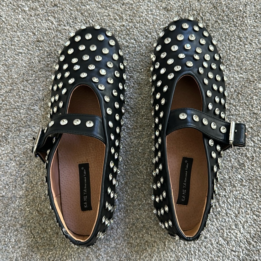 Black rhinestones ballet flats